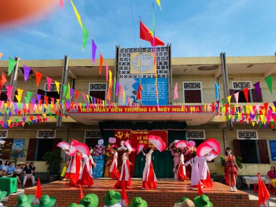 TRƯỜNG TIỂU HỌC CÔNG THÀNH 1 TỔ CHỨC LỄ TỔNG KẾT NĂM HỌC 2024 - 2025